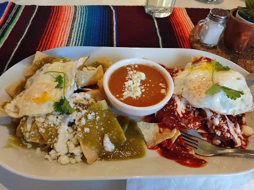 Buendia Breakfast & Lunch Café photo 9